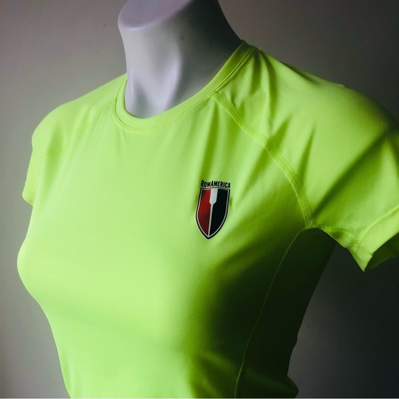 Scull & Sweep Women's Regatta Short Sleeve Row America Training Top, S NWOT - Picture 1 of 9